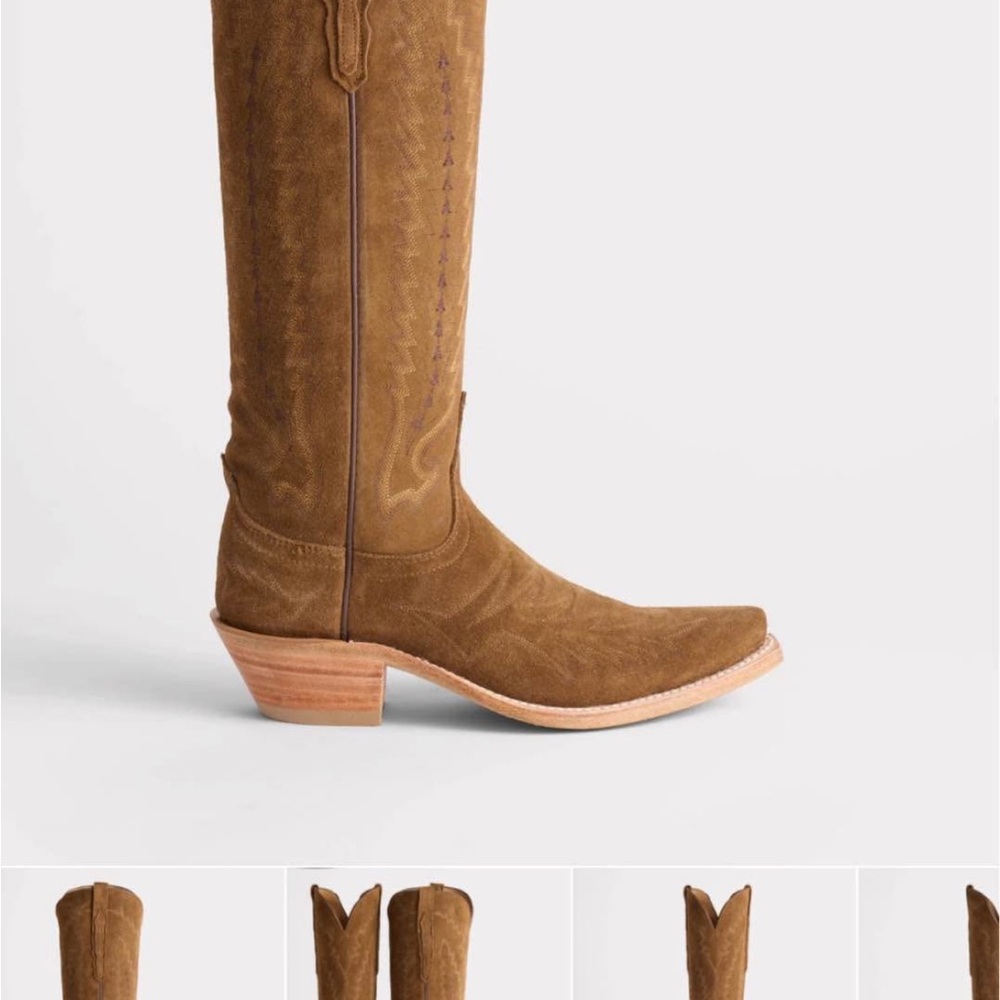 Lucchese Tan suede Cowboy Boots